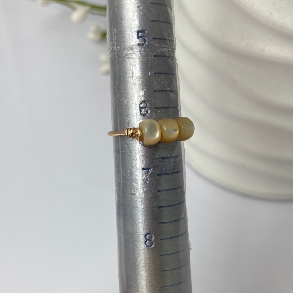 MOTHER of Pearl Shell Gold Wire Wrap Ring - Picture 5 of 10